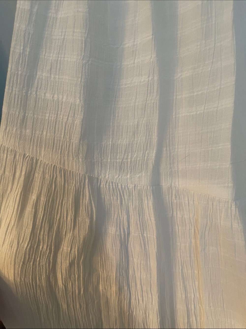 Sullivan White Flutter-Sleeve Maxi Dress - Picture 6 of 7